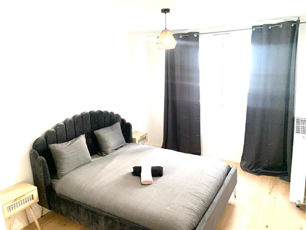 Apartment Disneyland